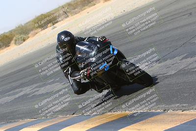 media/Mar-28-2022-Superbike Trackdays (Mon) [[b8603d0f67]]/Open Track Time/Turn 3 Inside/